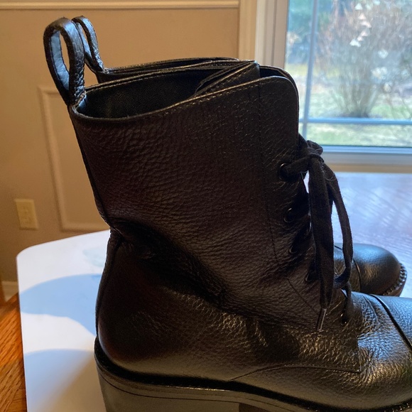 NEW LISTING — Kendall + Kylie Leather Moto Boots EUC - Picture 4 of 13